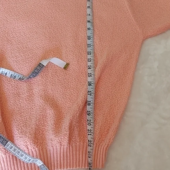 Vintage Peach Embroidered Flower Short‎ Sleeve Sweater - Picture 6 of 16